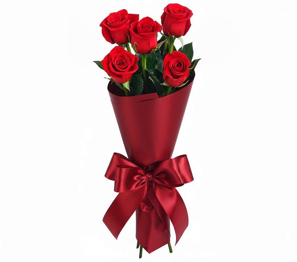 Букет 5 Красных роз Эдлесс Лав в Сергиевское