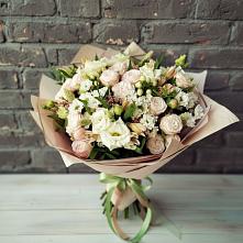 Букет цветов из:  Альстромерии, Розы и Хризантемы в Сергиевское