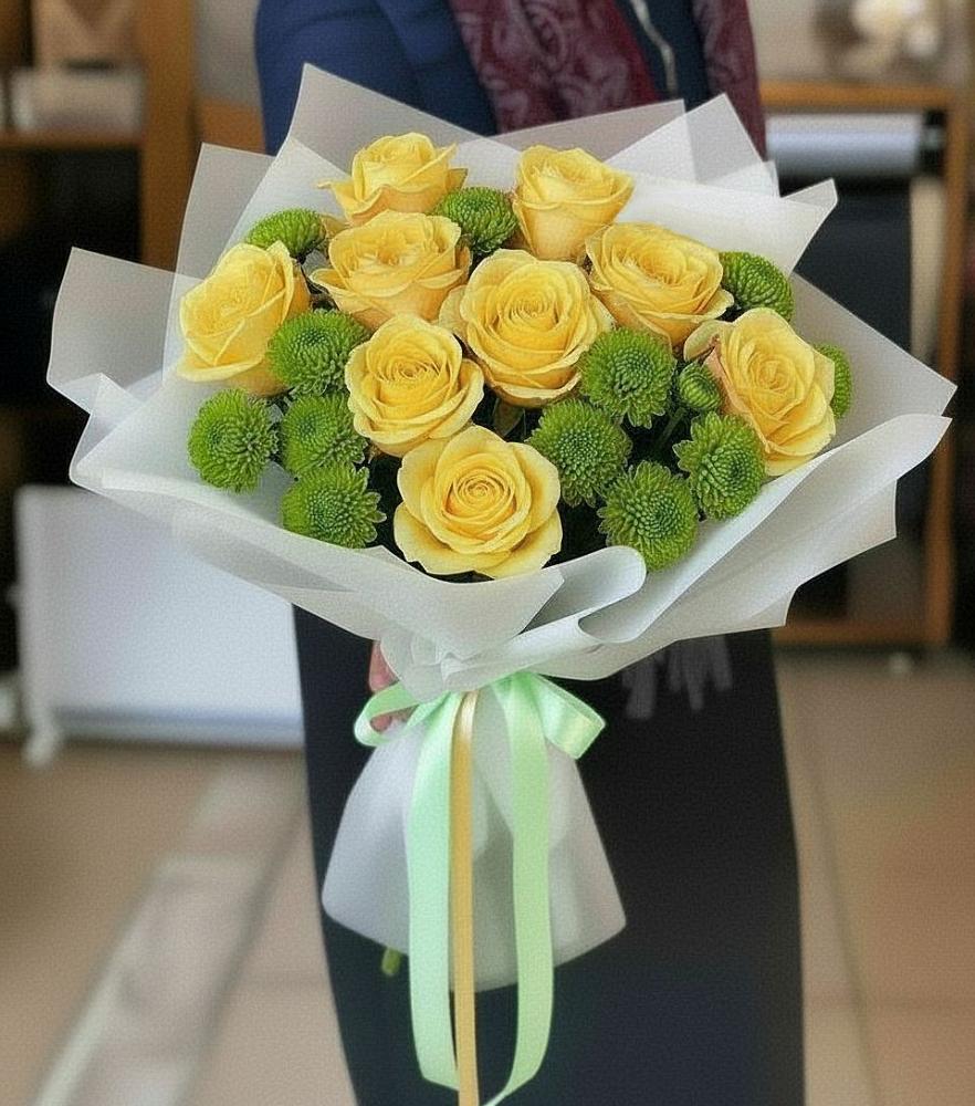 Букет цветов из: Хризантемы и Розы в Сергиевское