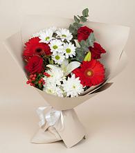Букет цветов из:  Розы, Хризантемы, Герберы и Лилии в Сергиевское