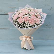 Букет цветов из:  Гвоздики в Сергиевское
