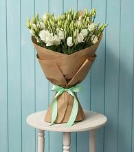 Букет цветов из:  Лизиантусы в Сергиевское