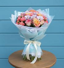 Букет цветов из:  Хризантемы и Розы в Сергиевское