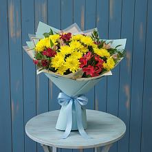 Букет цветов из:  Альстромерии и Хризантемы #REPLACE_PRED# Сергиевское