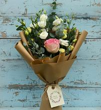 Букет цветов из:  Розы и Лизиантусы #REPLACE_PRED# Сергиевское